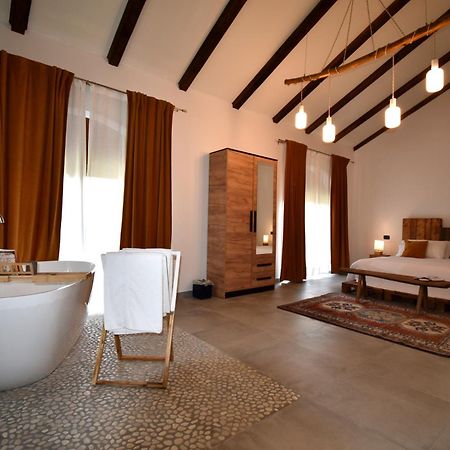 ホテル Cascina Tre Botti アリアーノ・テルメ エクステリア 写真